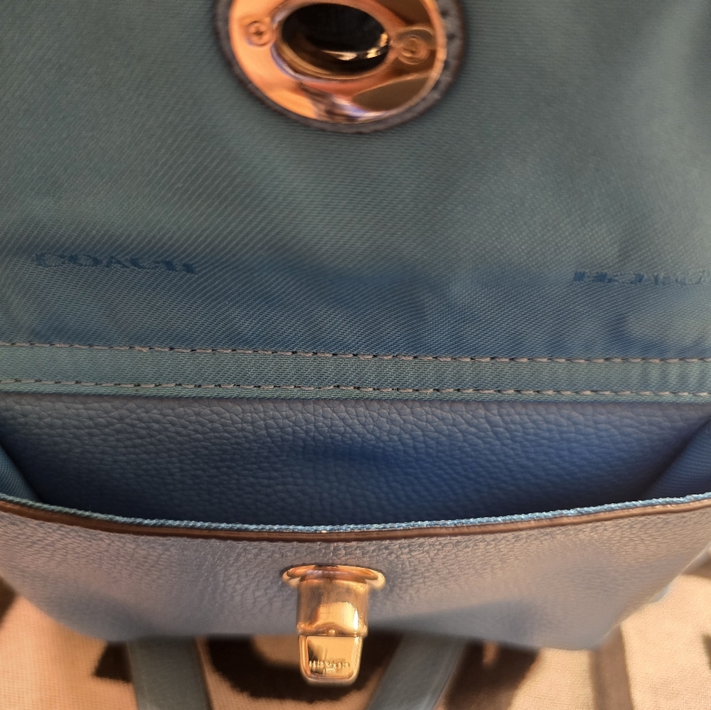 Coach Small Backpack GUC - Picture 10 of 10